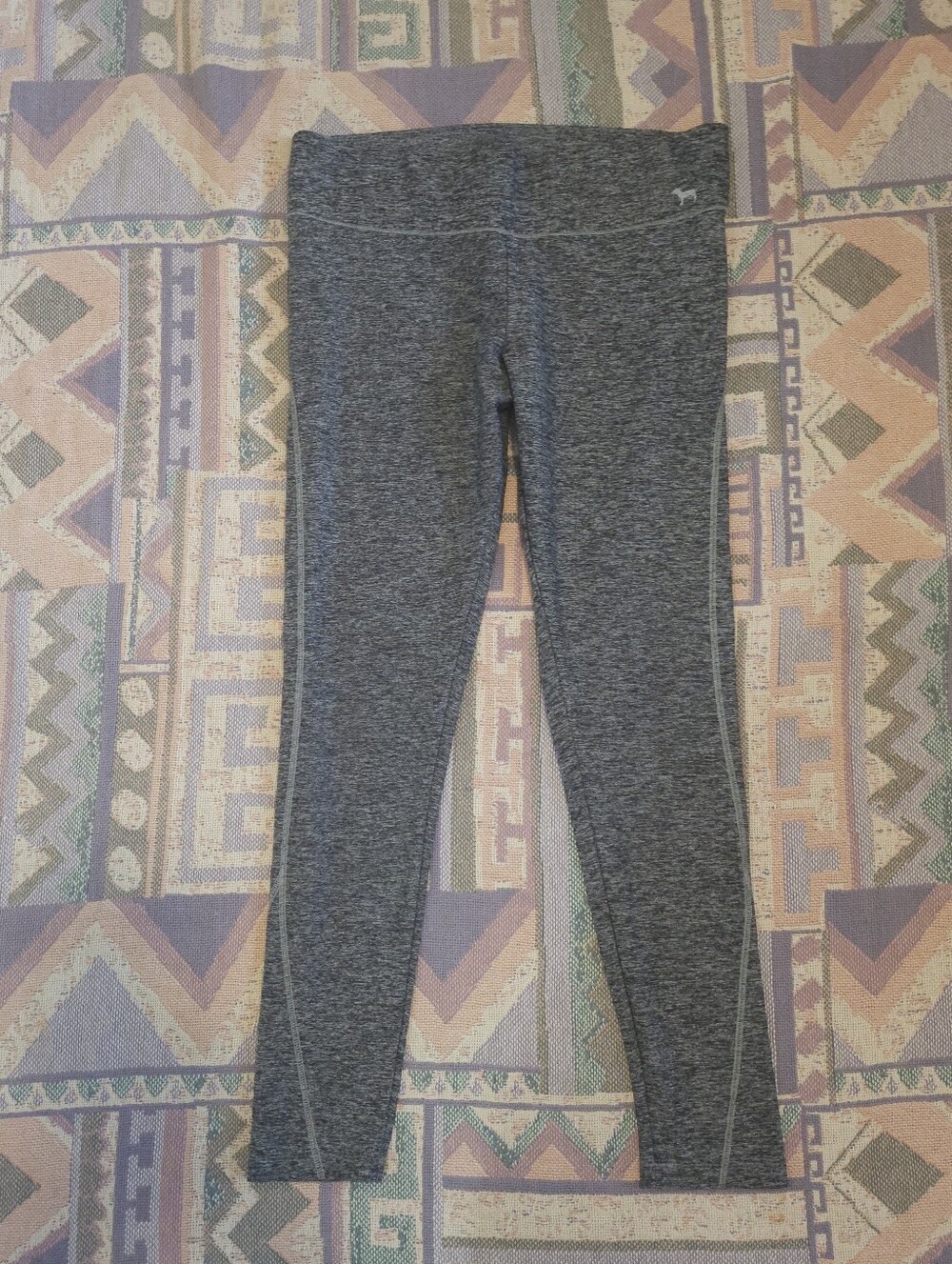 VS Pink Yoga Leggings Size Medium
